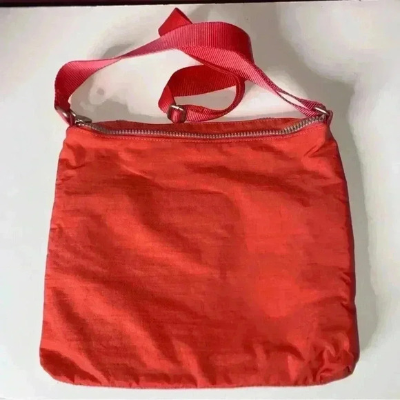 Baggallini crossbody bag Orange Coral Red Adjustable Strap - Picture 6 of 7